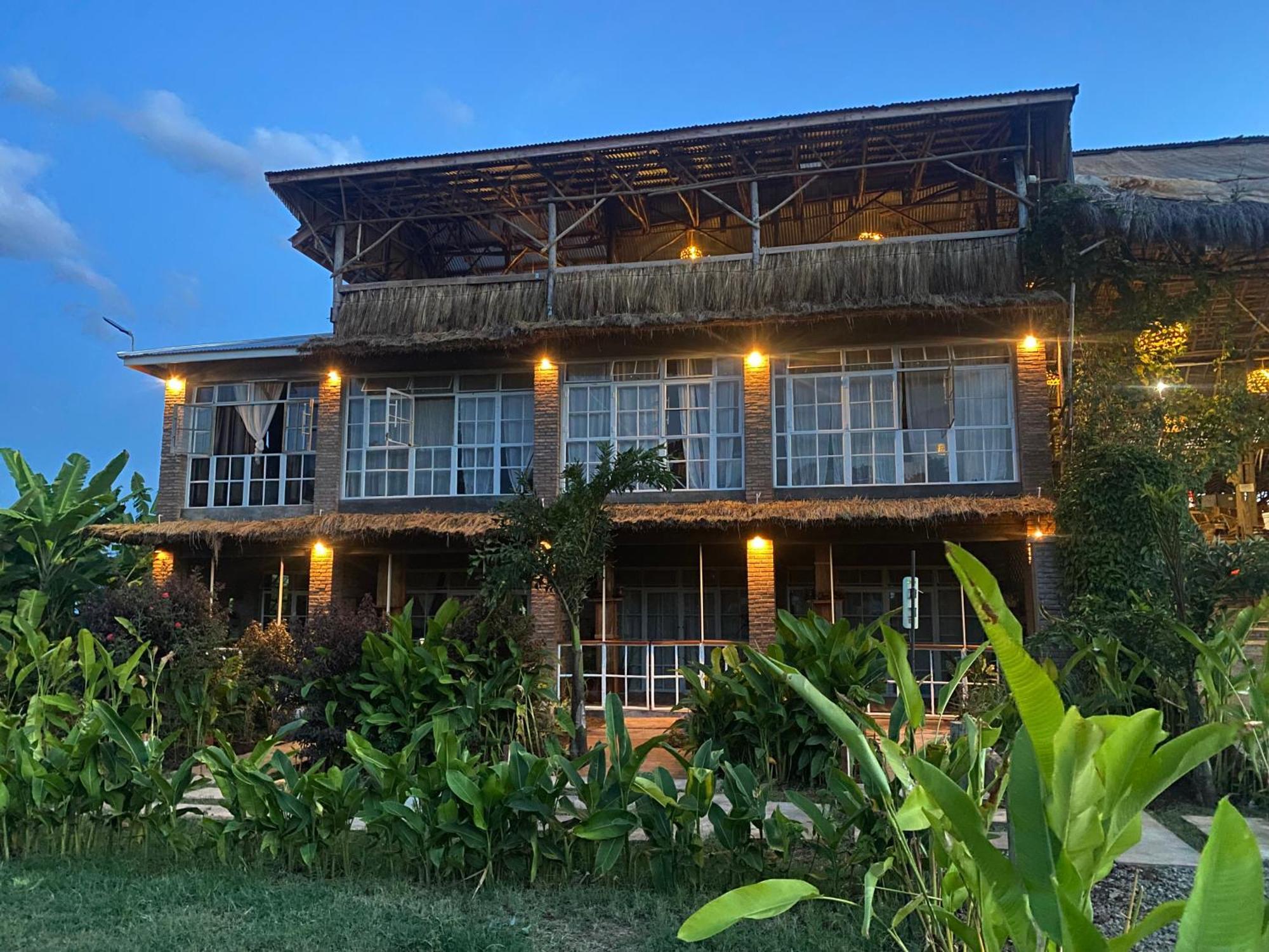 Mount Kilimanjaro 360 View Cottage Uru Bagian luar foto