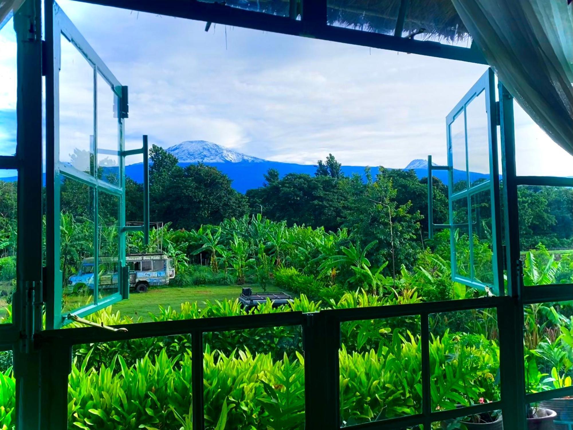 Mount Kilimanjaro 360 View Cottage Uru Bagian luar foto