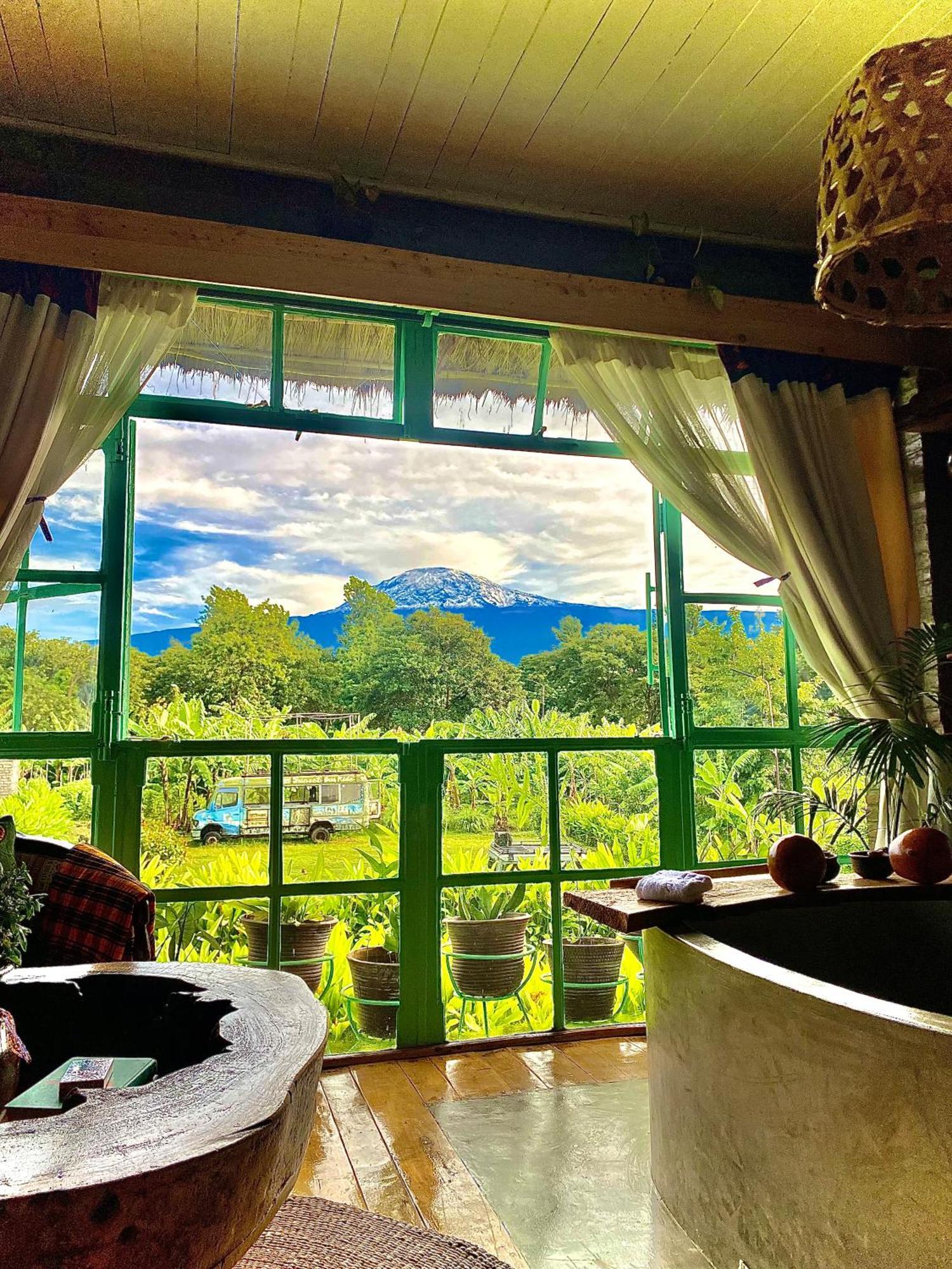 Mount Kilimanjaro 360 View Cottage Uru Bagian luar foto