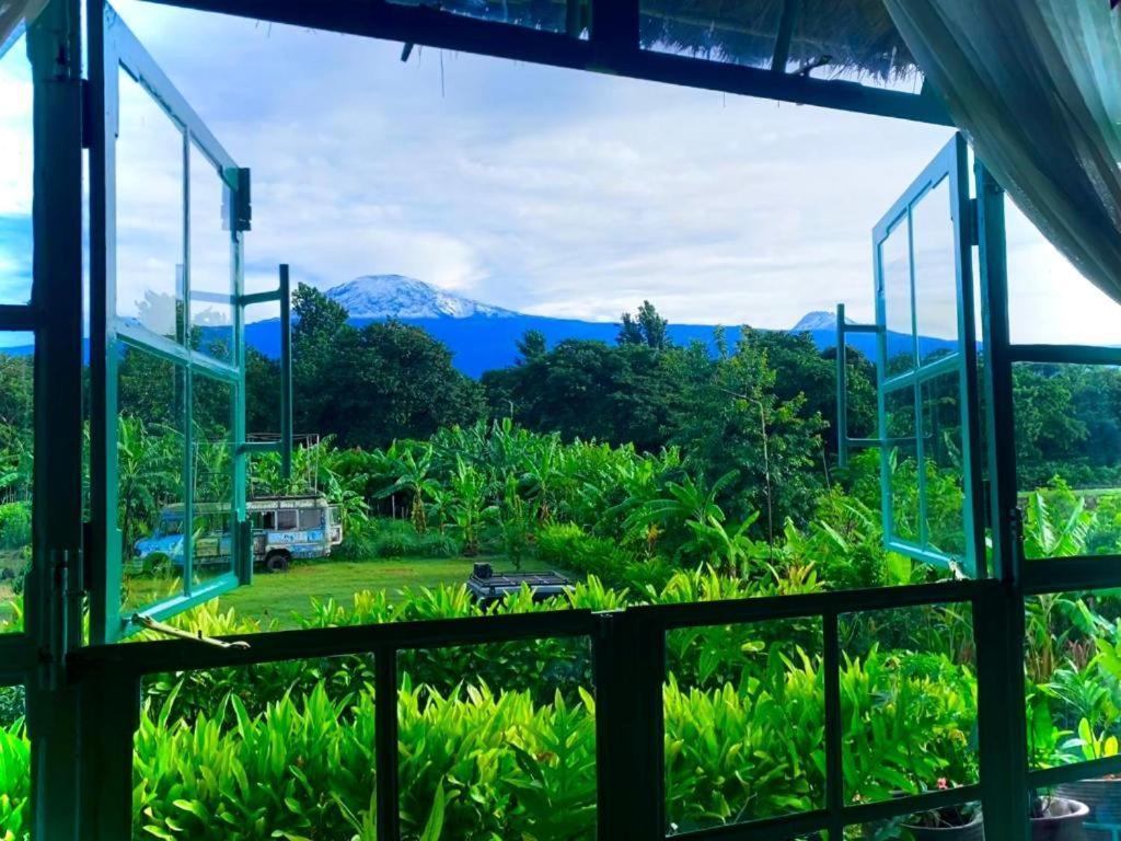 Mount Kilimanjaro 360 View Cottage Uru Bagian luar foto