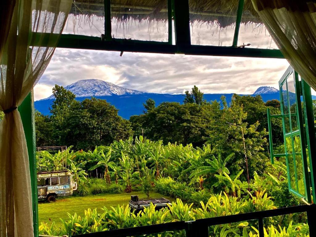 Mount Kilimanjaro 360 View Cottage Uru Bagian luar foto